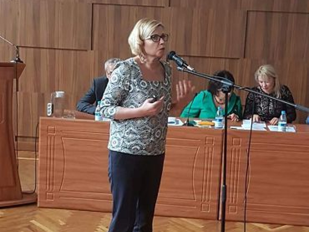 Нарада "Аналіз роботи акушерсько-гінекологічної служби за 9 місяців 2018 р. Проблемі питання та шляхи вирішення"