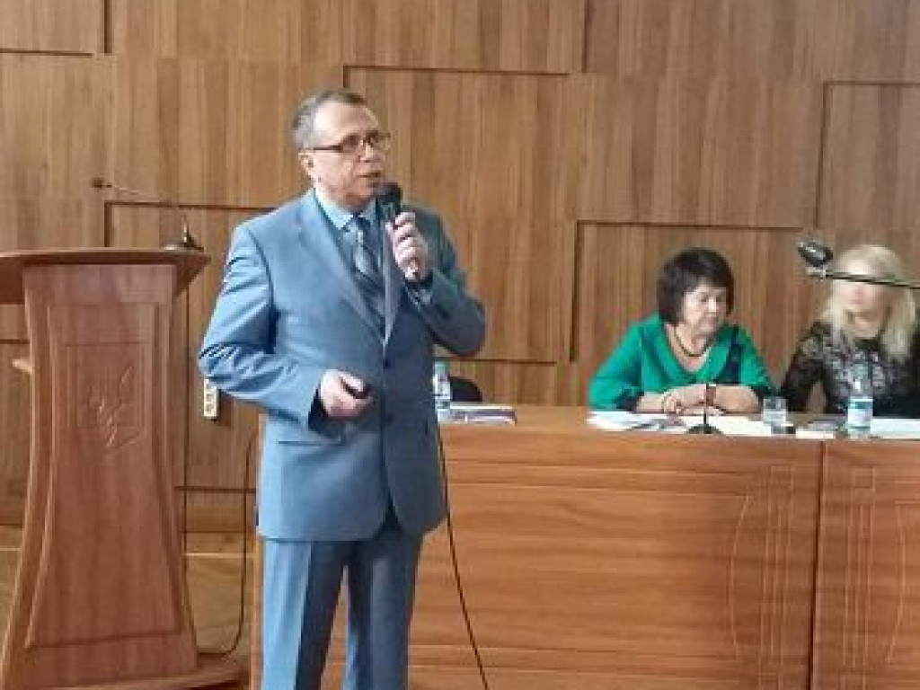 Нарада "Аналіз роботи акушерсько-гінекологічної служби за 9 місяців 2018 р. Проблемі питання та шляхи вирішення"