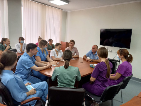 НАУКОВА РОБОТА ЛІКАРІВ-ІНТЕРНІВ